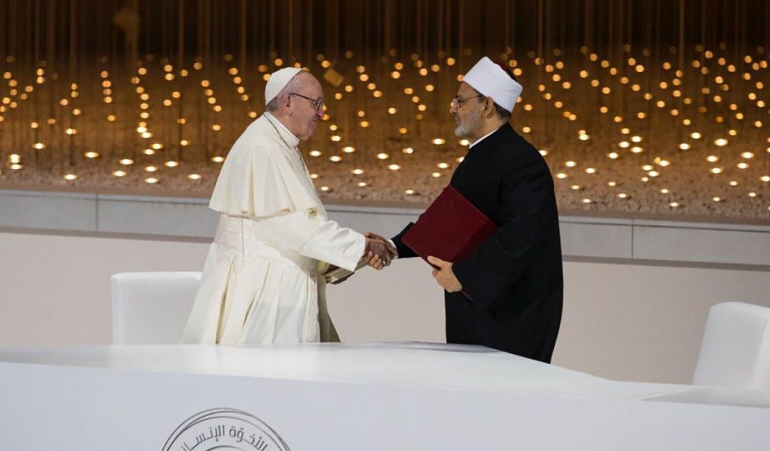 Papa Francesco e l'Imam Al-Tayeb di Al-Azhar a Abu Dhabi 4 febbraio del 2019